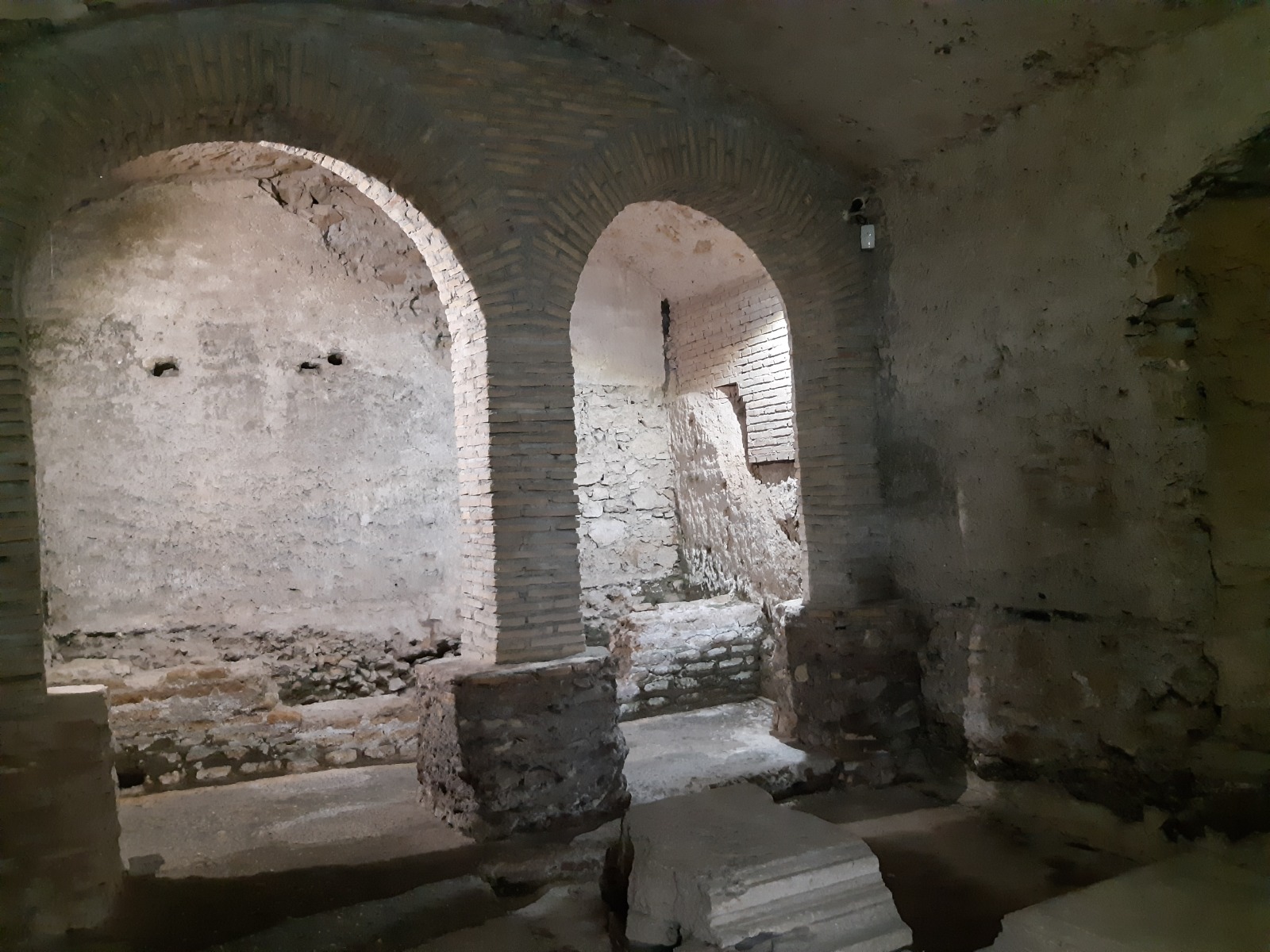 Balbi Crypt Reserved Entrance Ticket + Ancient Rome Multimedia Video Experience - Rome - 