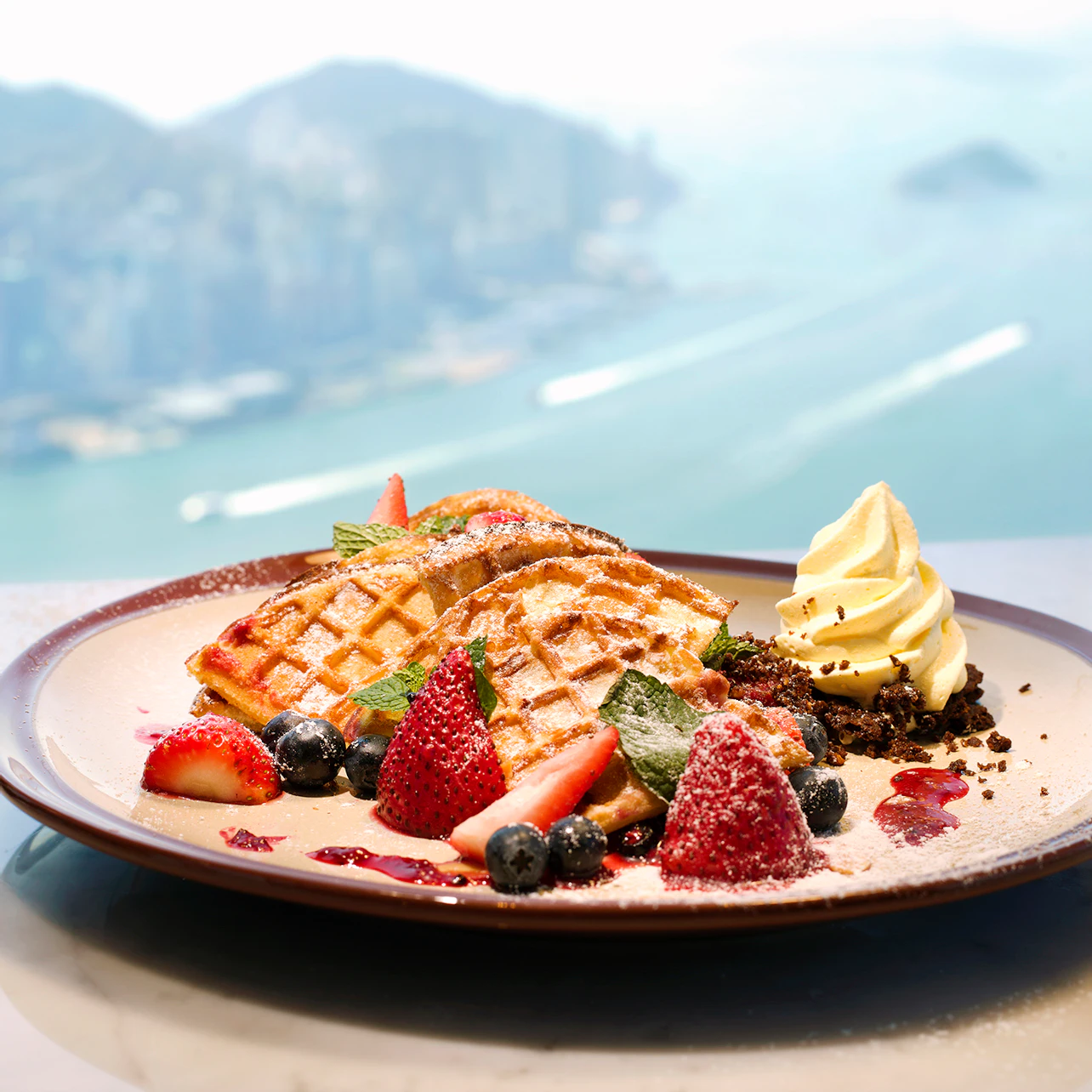 Café 100 by The Ritz-Carlton at sky100: Packages in Hong Kong – Tiqets