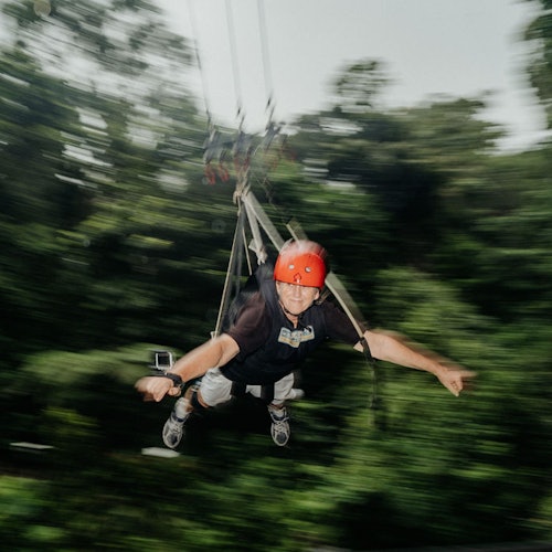 Giant Swing at Skypark Cairns