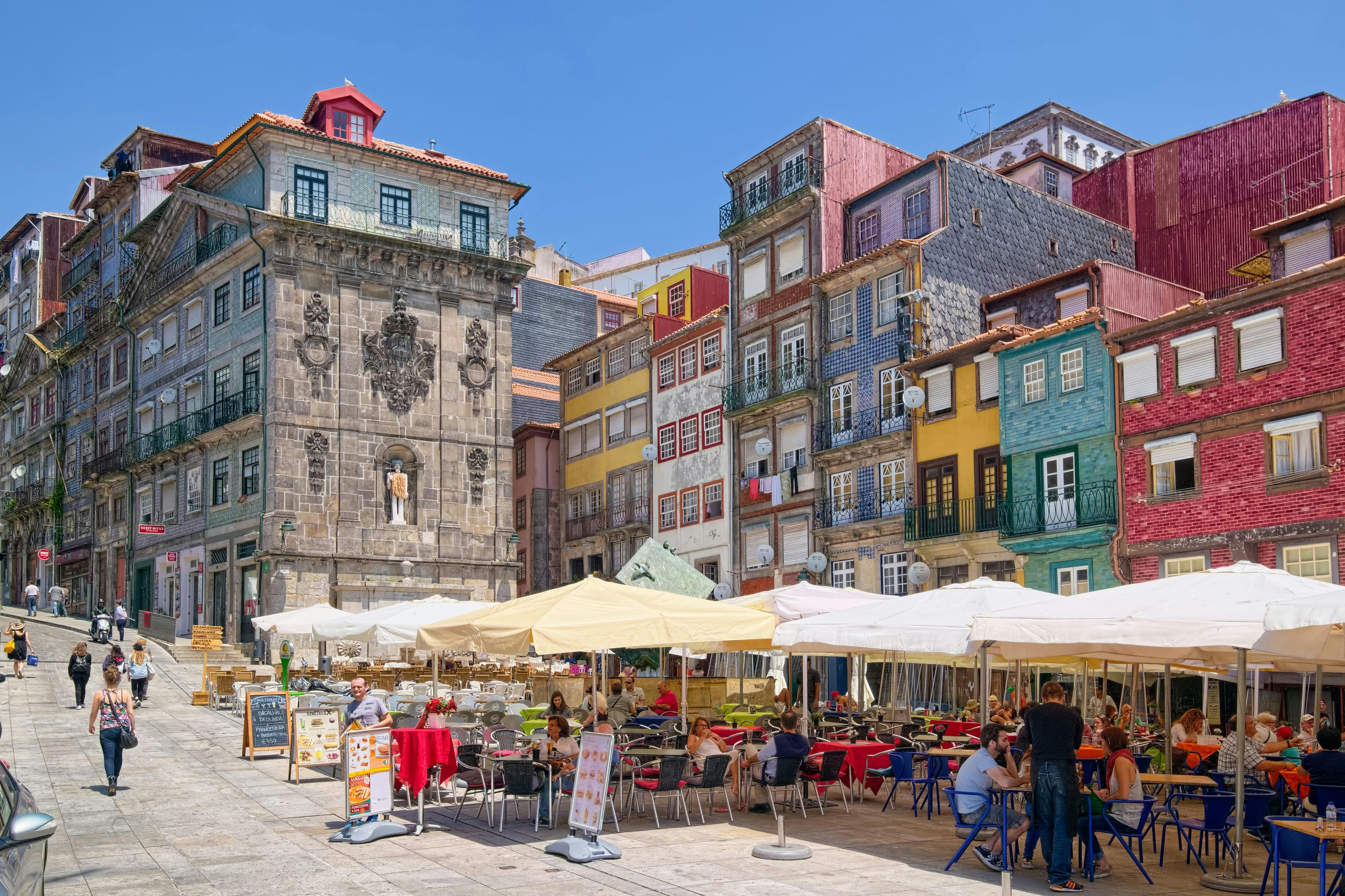 Porto City Tour Half-Day: Guided Visit with Wine Cellar and Tastings