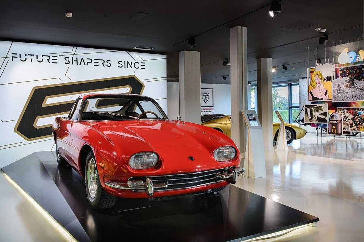 Bologna: Lamborghini Museum Guided Tour + Entry Ticket 5