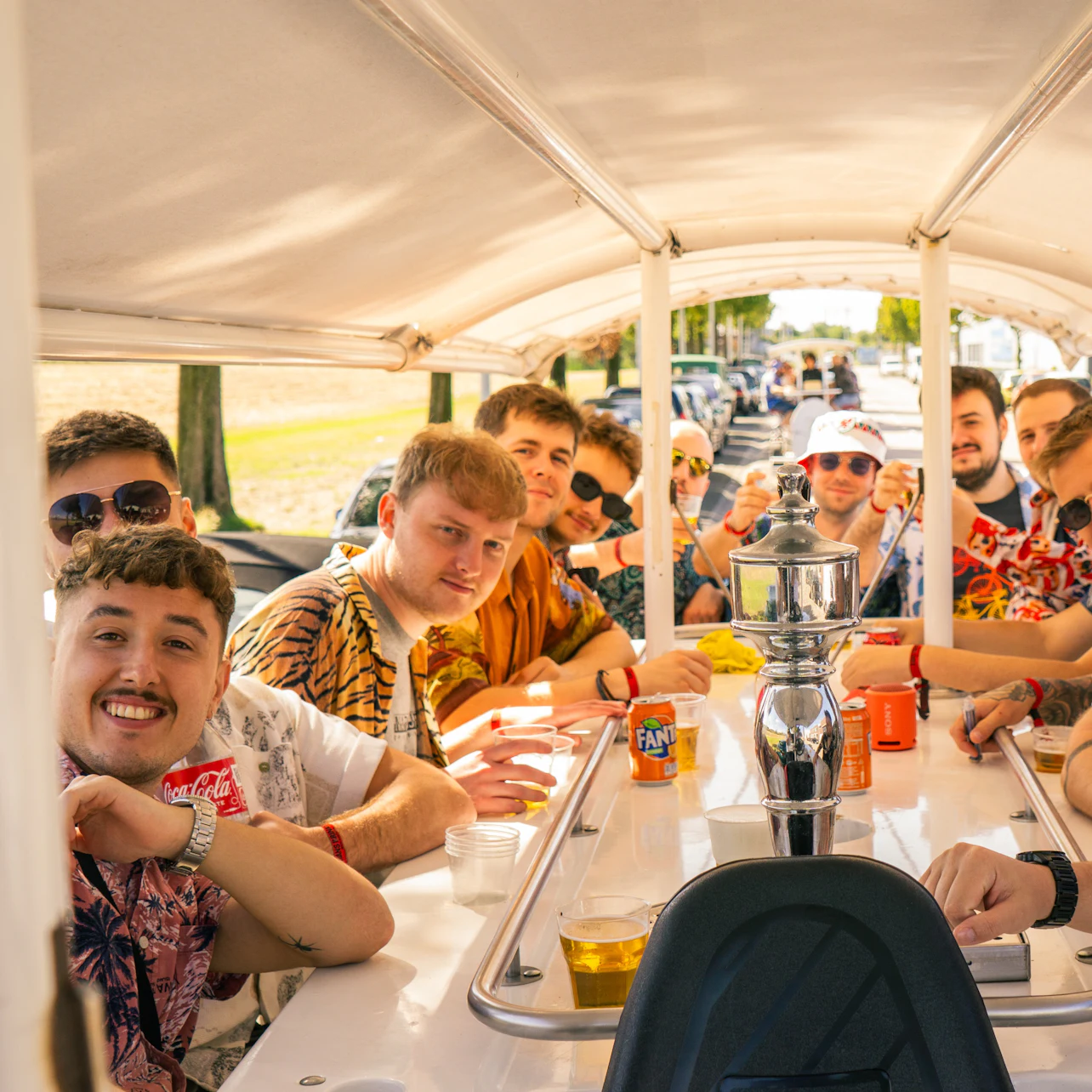 Amsterdam: Dutch Beer Bike Experience with Bar Onboard