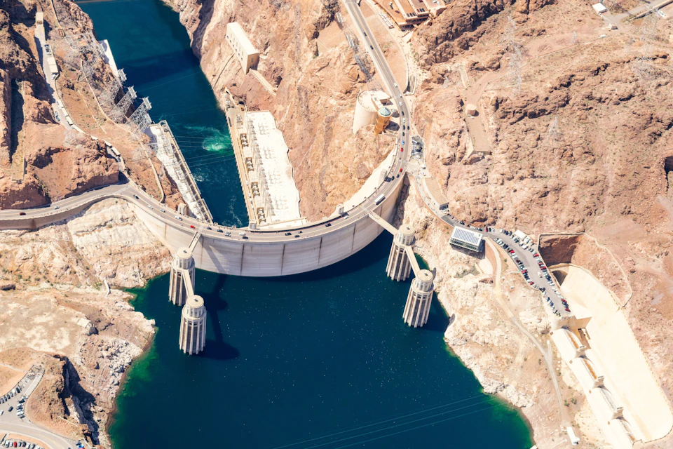 Hoover Dam and Las Vegas Strip Helicopter Flight