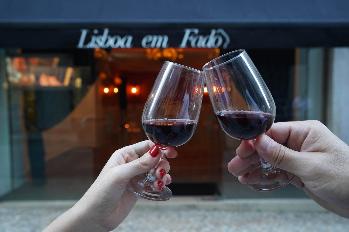 Port wine at Lisboa em fado