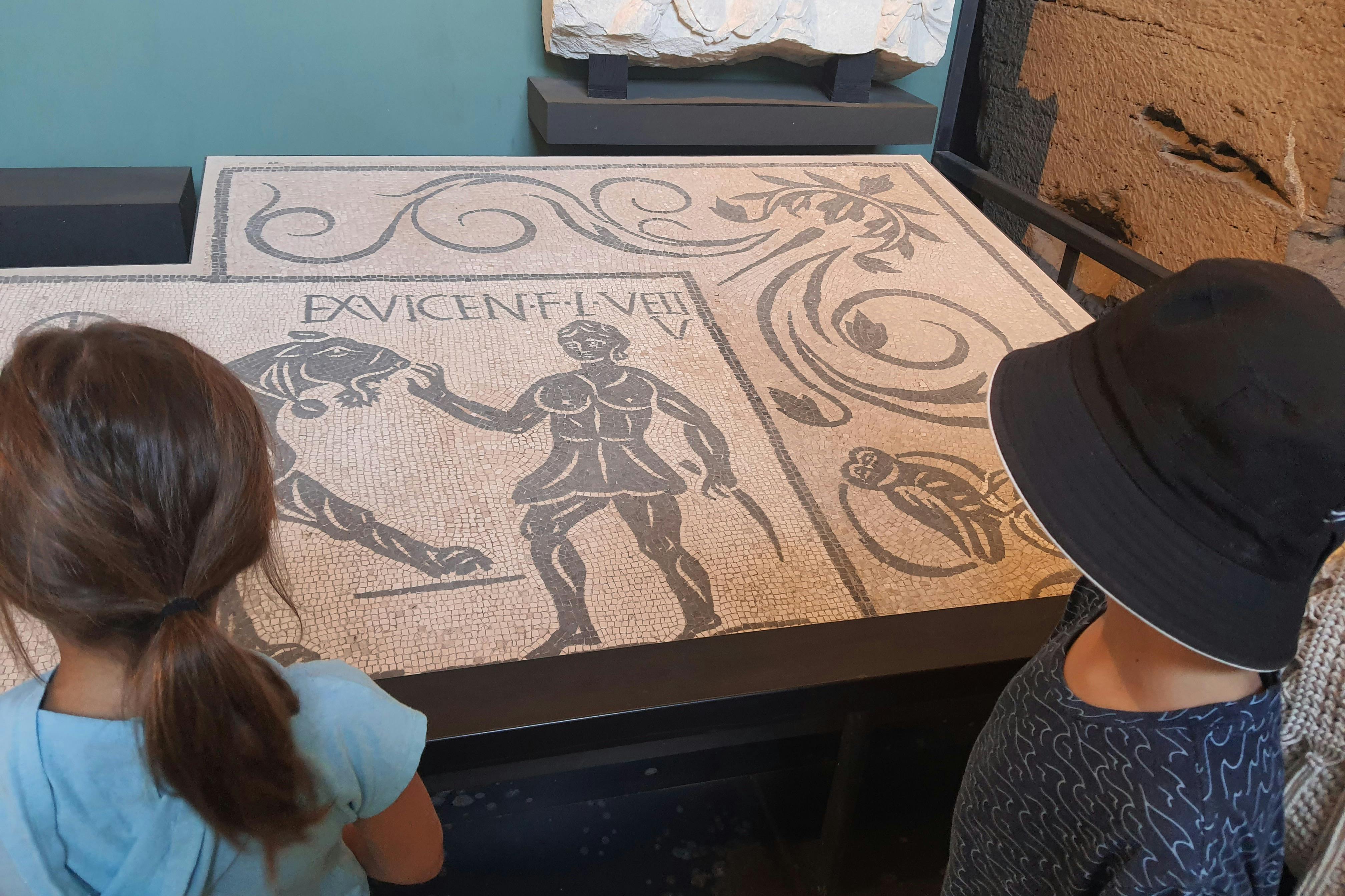 Colosseum og Forum Romanum