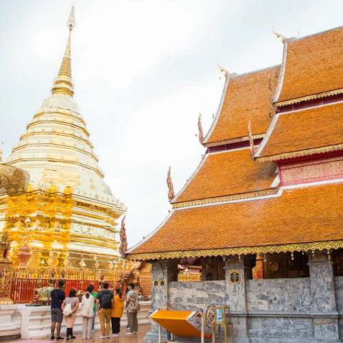 Doi Suthep e Wat Pha Lat Sunrise Tour - Meio dia - Photo 10
