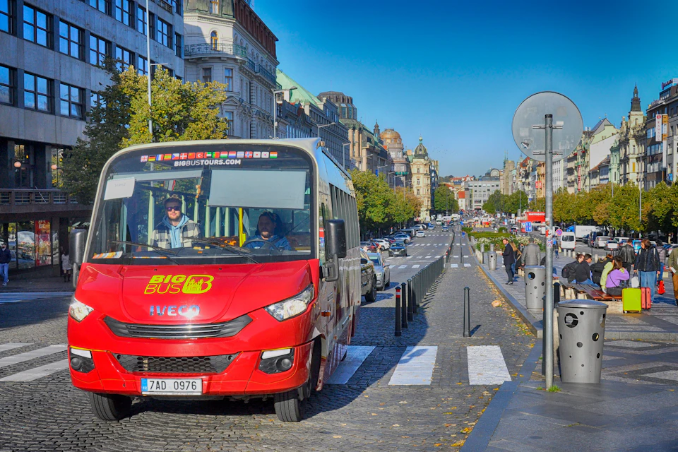 Bus