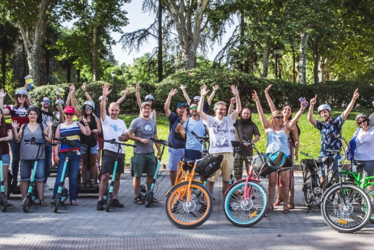 Madrid Río & Casa de Campo: Guided E-Bike Tour