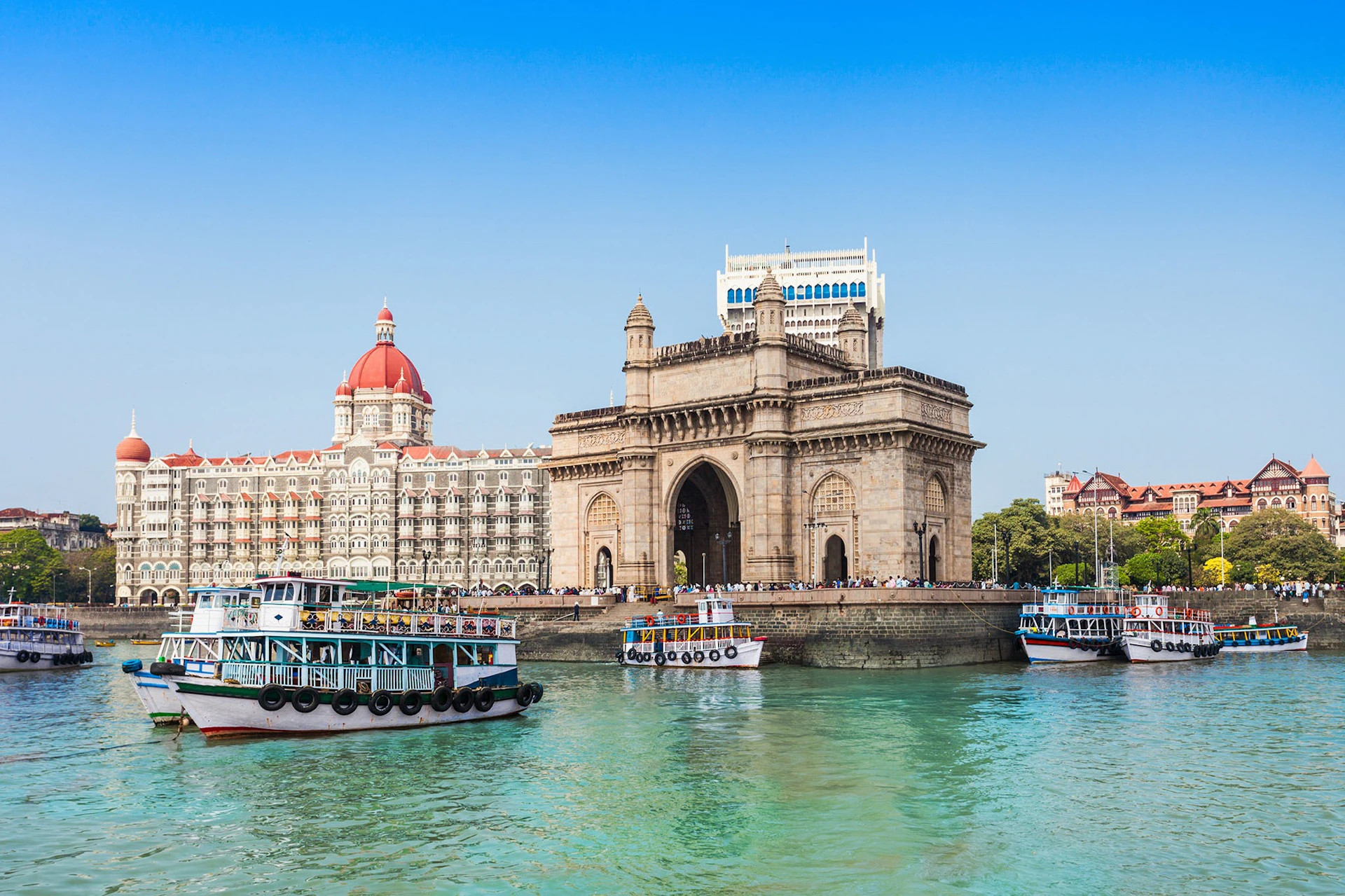 Amazing View of Gateway of India and Taj Hotel