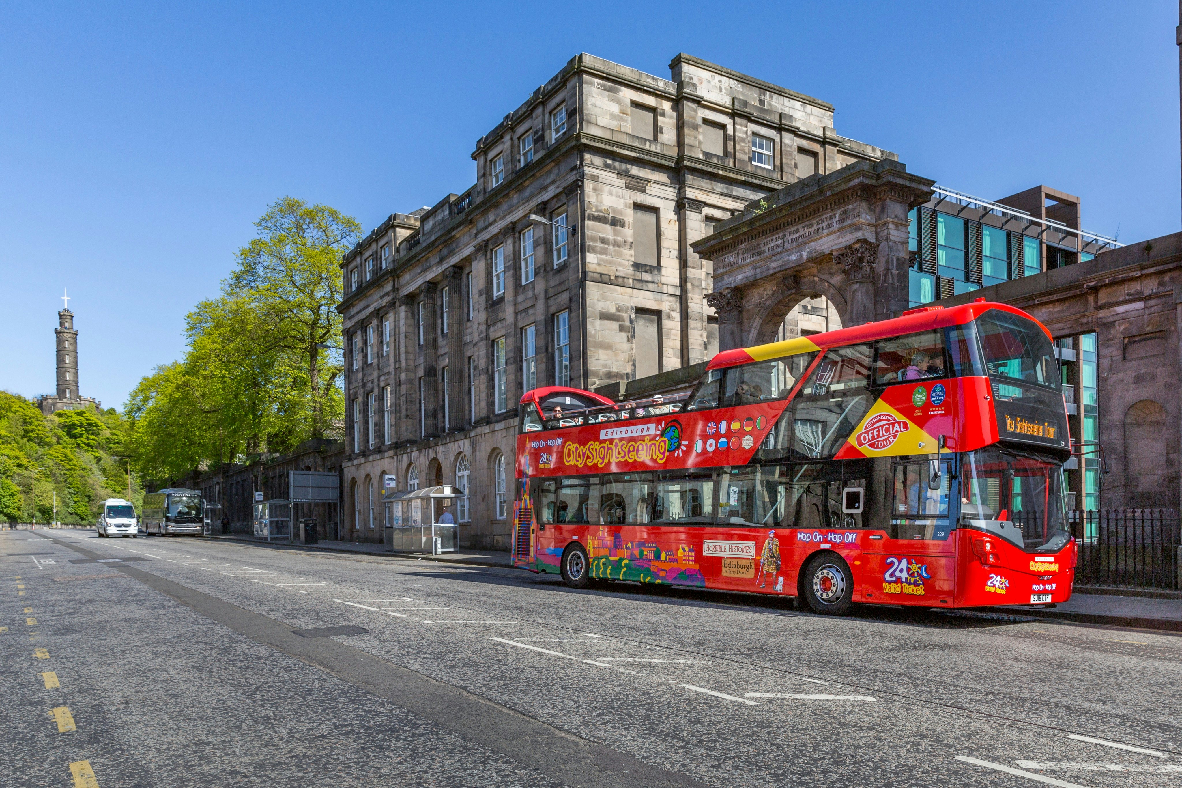 Passeio de ônibus Hop-On Hop-Off em Edimburgo