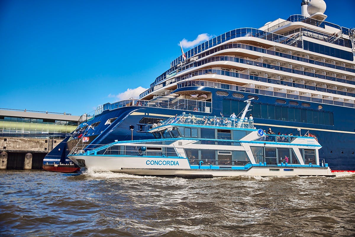 Экскурсия по гавани на круизных лайнерах