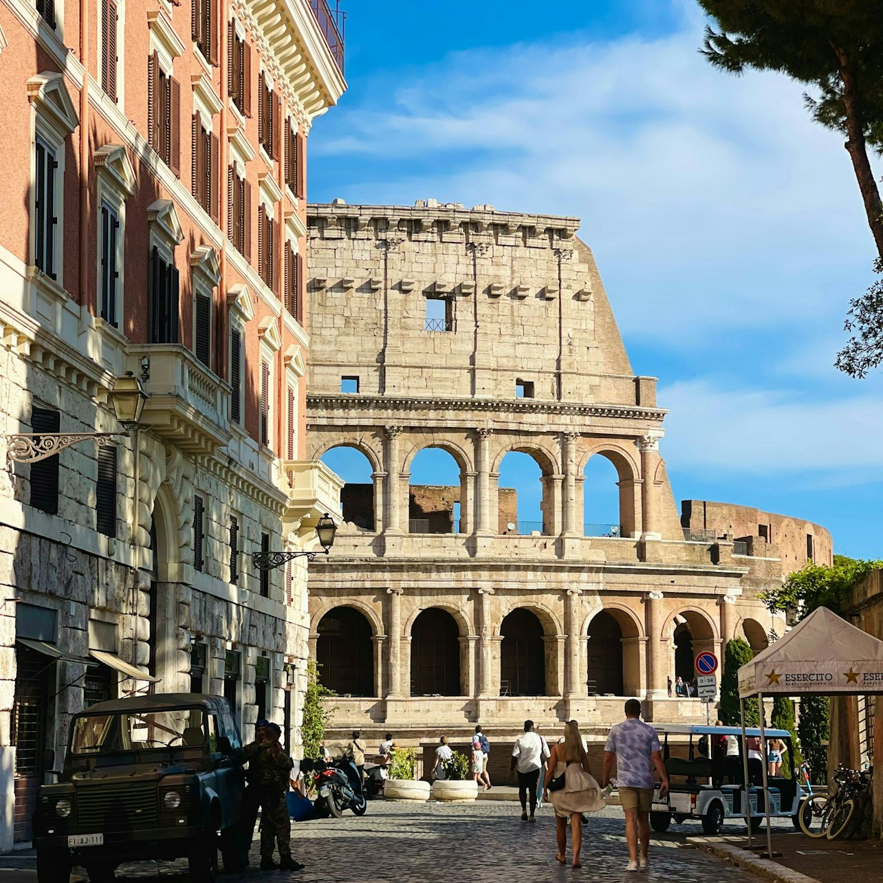 Colosseum, Arena & Roman Forum + Audio Guide in Rome β Tiqets