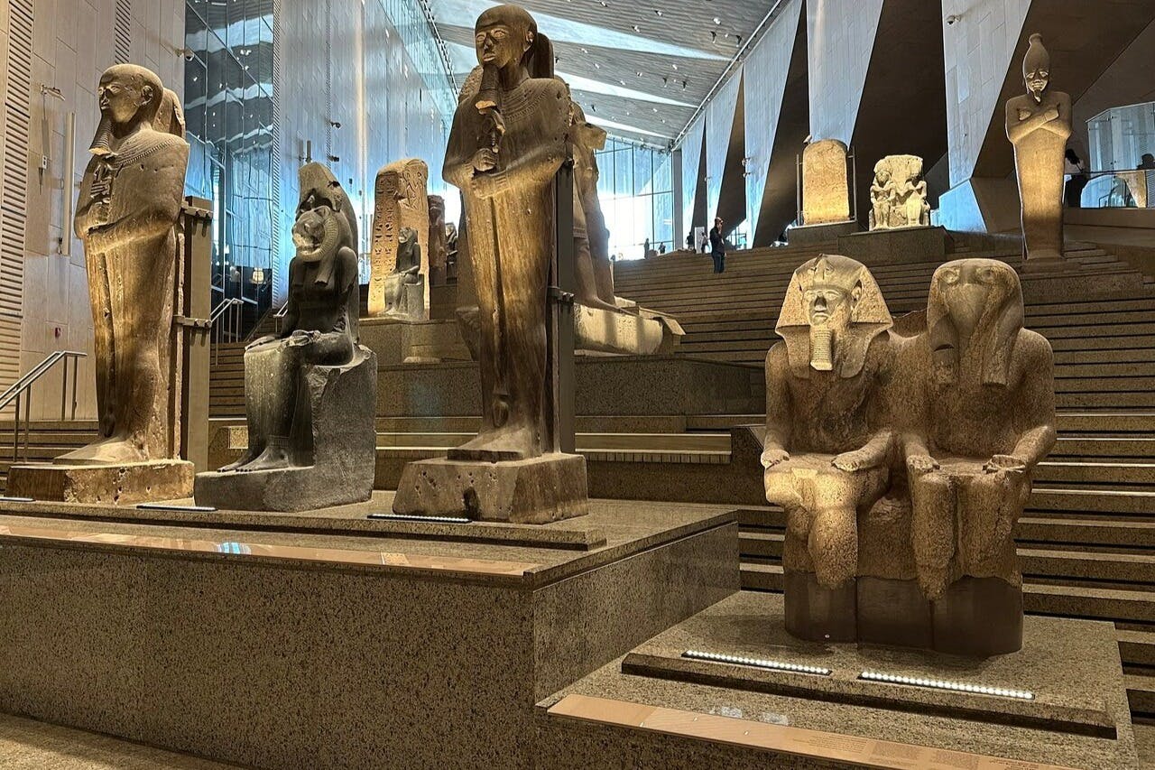 Grand Egyptian Museum & Giza Pyramids: Guided Tour + Lunch + Transfer 3