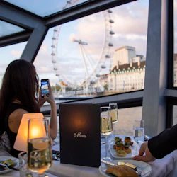 London: Thames Dinner Cruise + Live Music 2