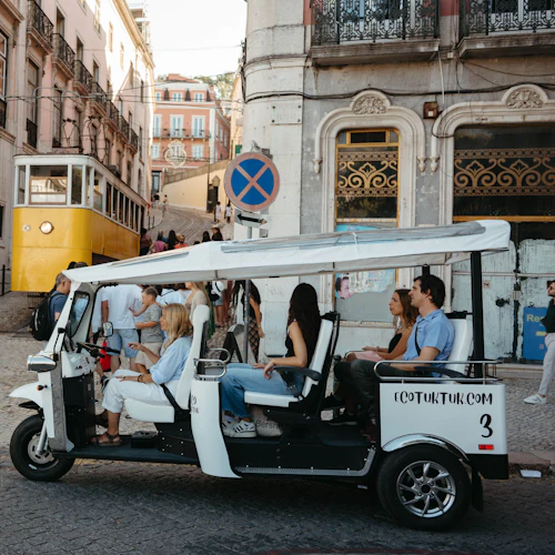 Lisbon: 4-Hour Eco Tuk Tuk Tour - Photo 9