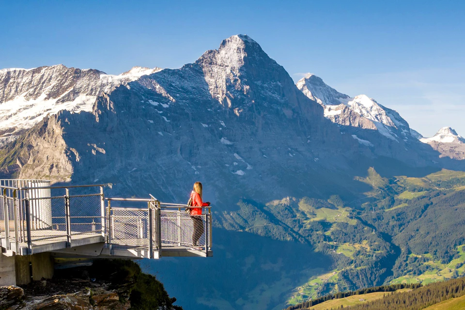 Grindelwald-First
First View