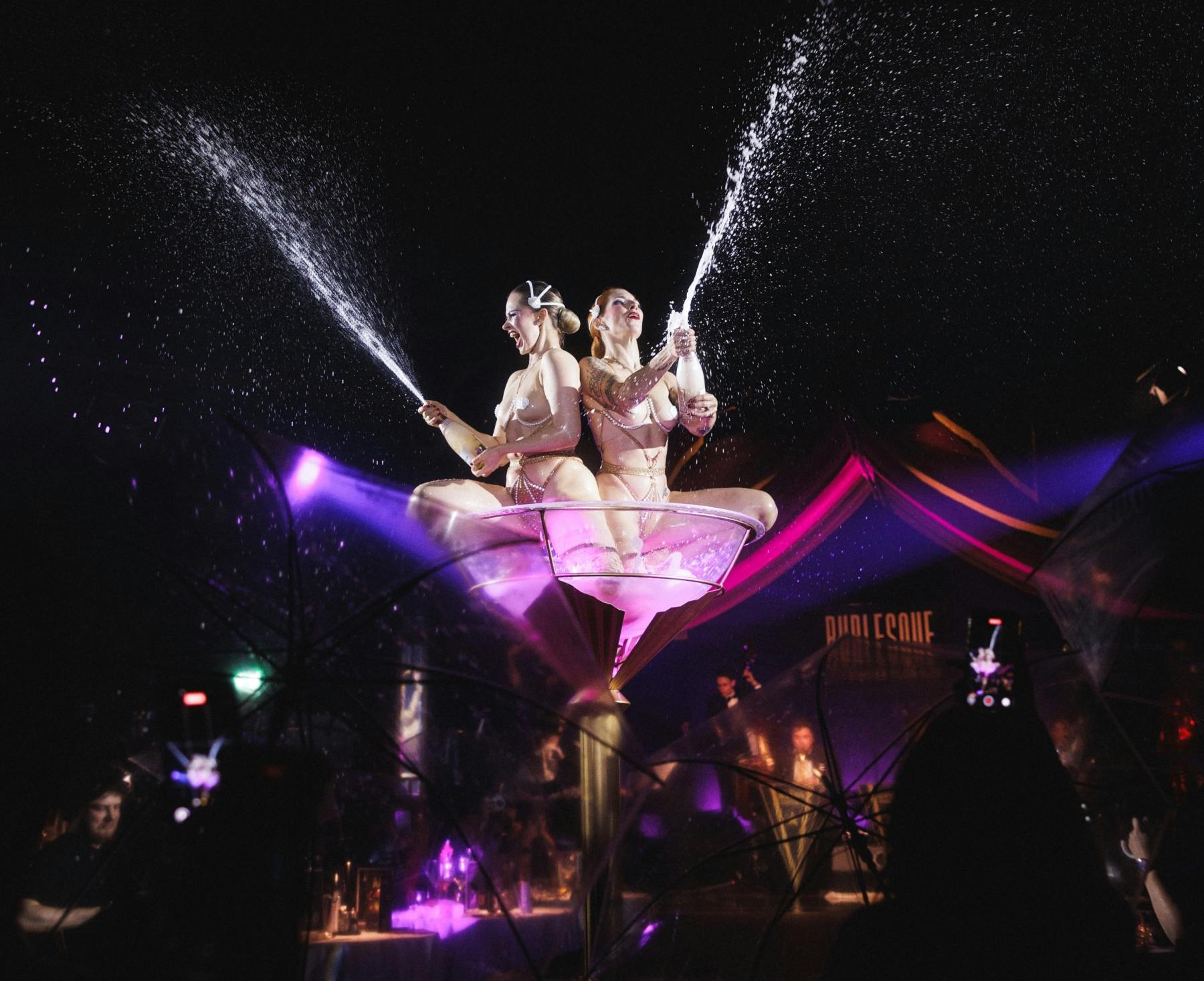 Teatro Mirage: Clube de Jantar Burlesco - Photo 17