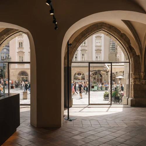 Prague: Dan Brown Walking Tour - Photo 3