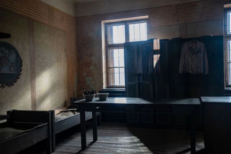 Auschwitz living conditions