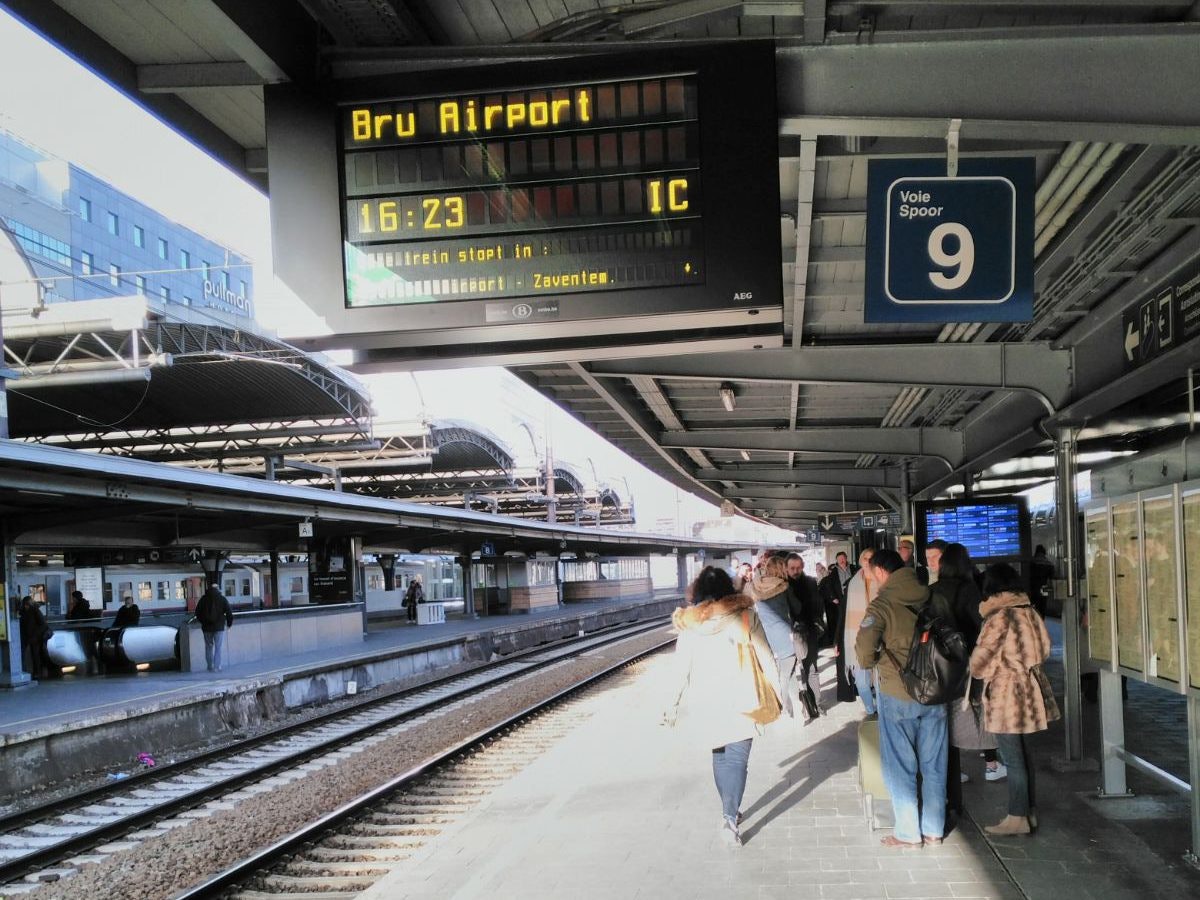 Trem do Aeroporto de Zaventem para Bruxelas