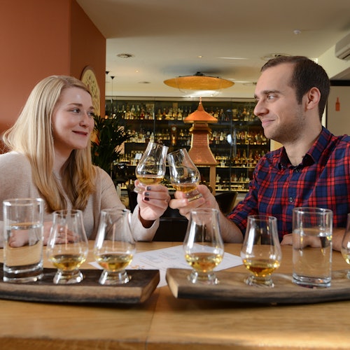 The Scotch Whisky Experience: Tours de plata y oro