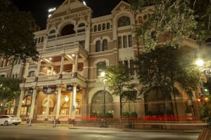 Walking Tours in Austin