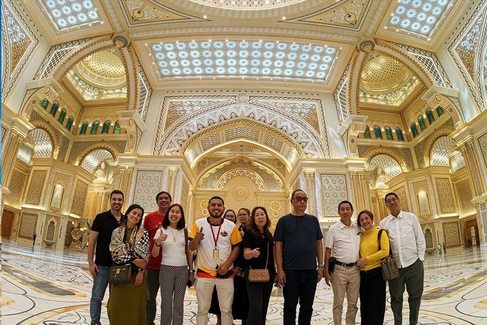 인상적인 웅장함: 카사르 알 와탄의 건축적 승리