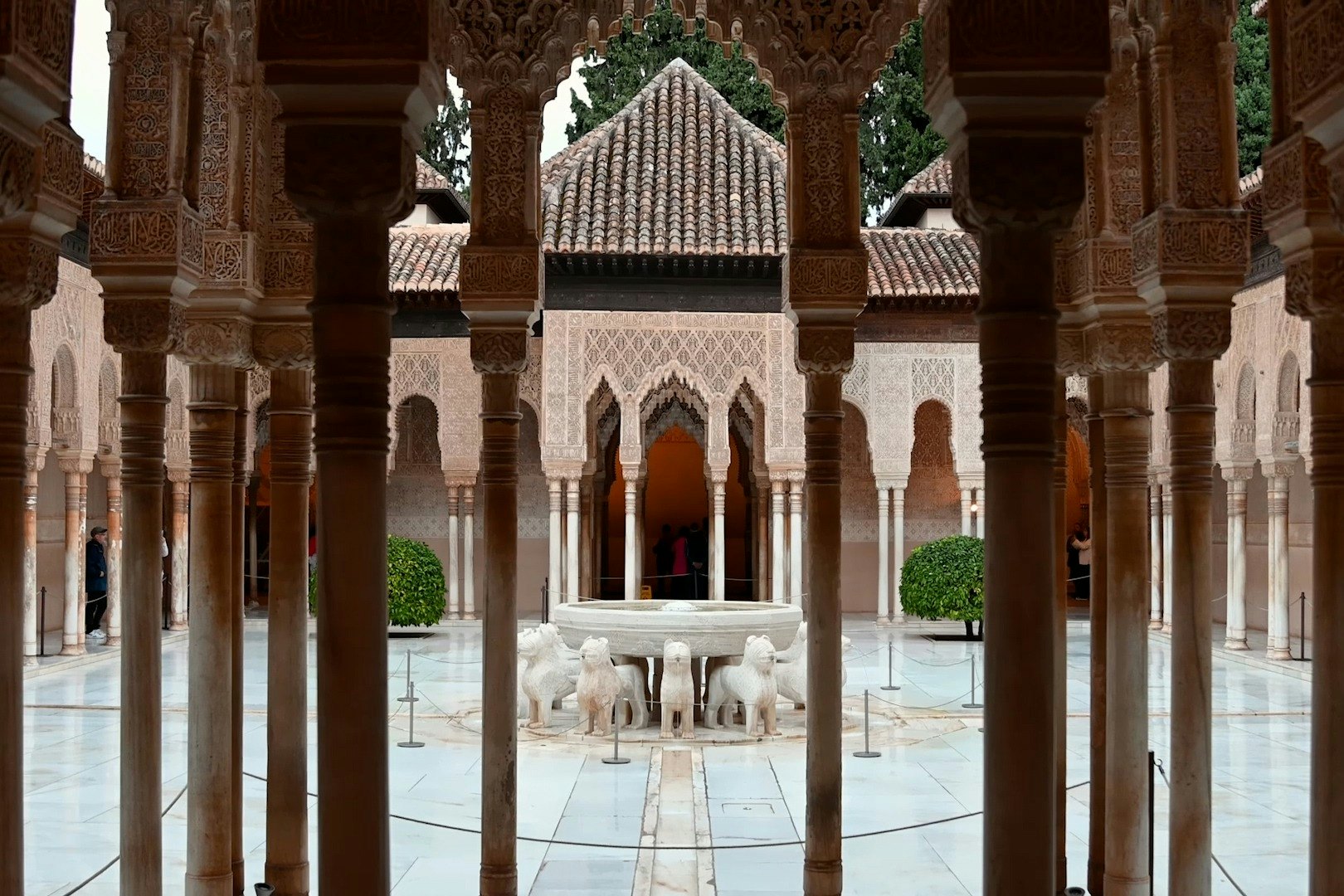 Alhambra & Nasrid Palaces: Full Admission with Official Guide