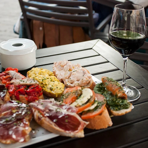 Seville: Guided Tapas Crawl