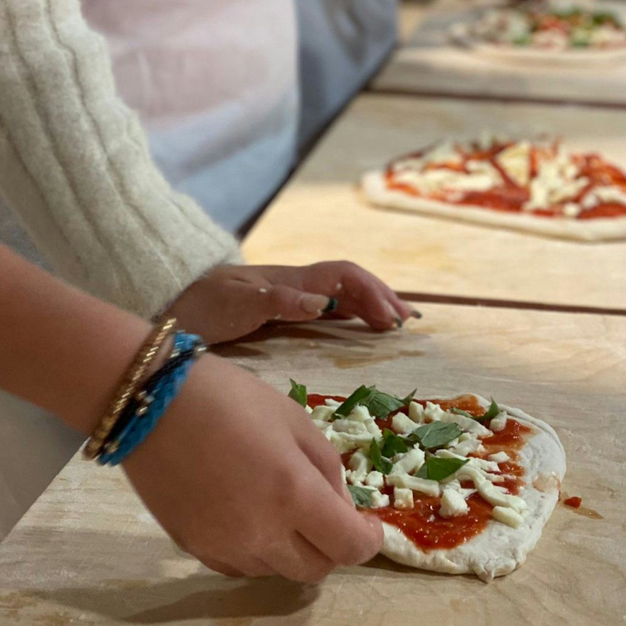 Aula de 1 hora em Roma para fazer pizza - Acomodações em Roma