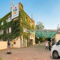 Prague Zoo: Roundtrip Transport + Audio Guide
