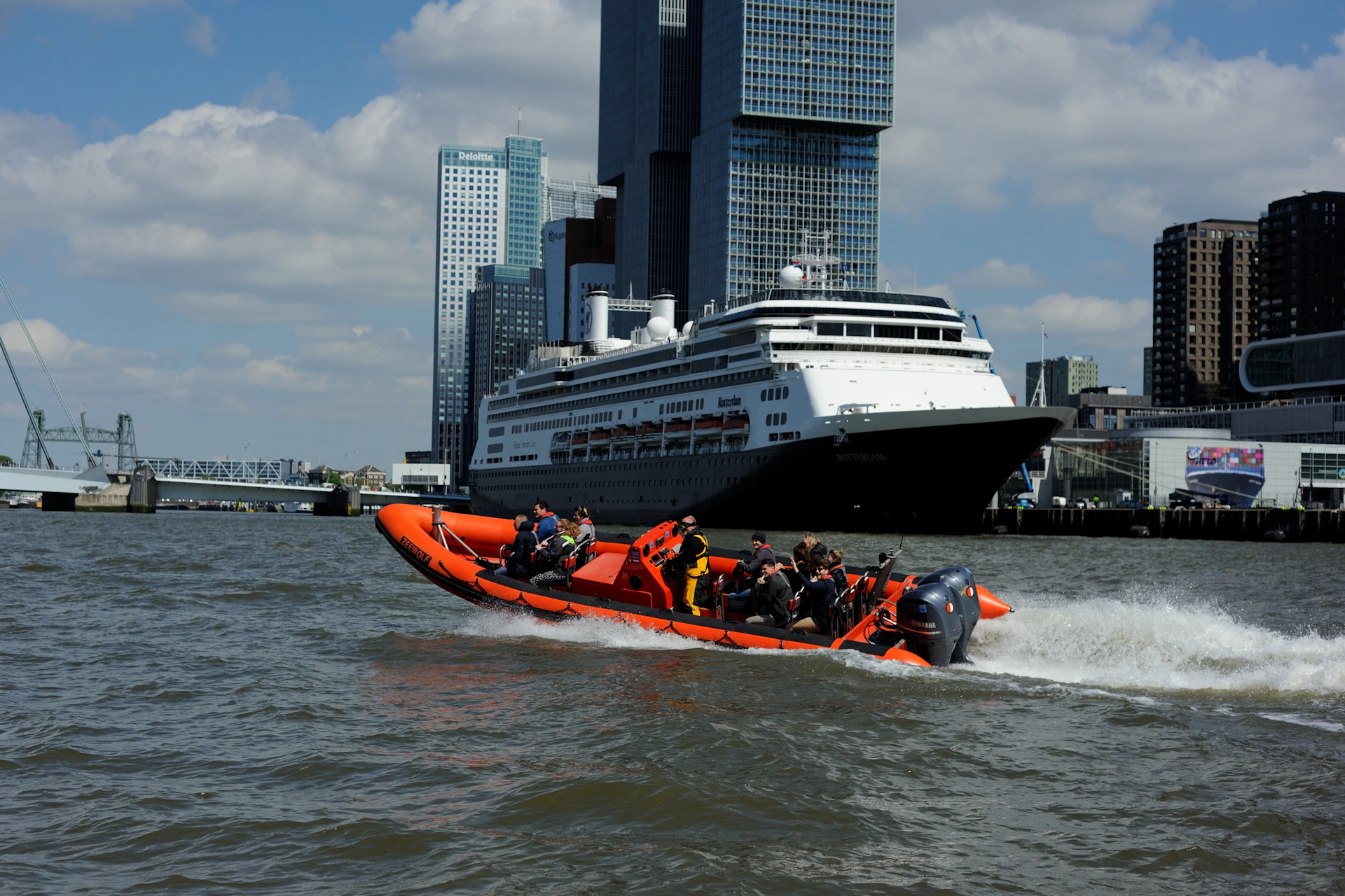 Speedboat