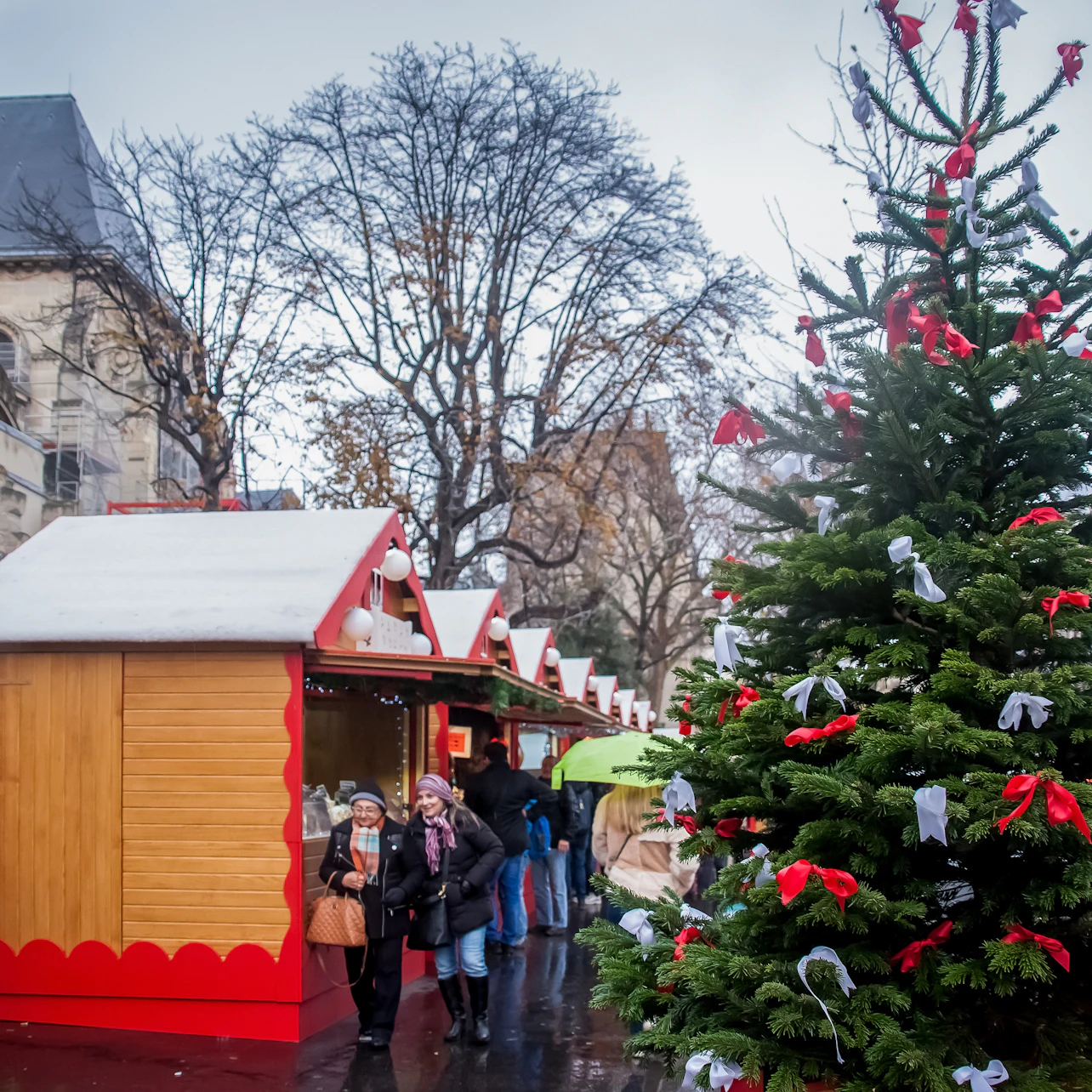 Christmas Gourmet Walking Tour