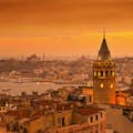 Билет в Галатскую башню на Tripass, чтобы полюбоваться двумя континентами Стамбула с романтической аурой Галатской башни.