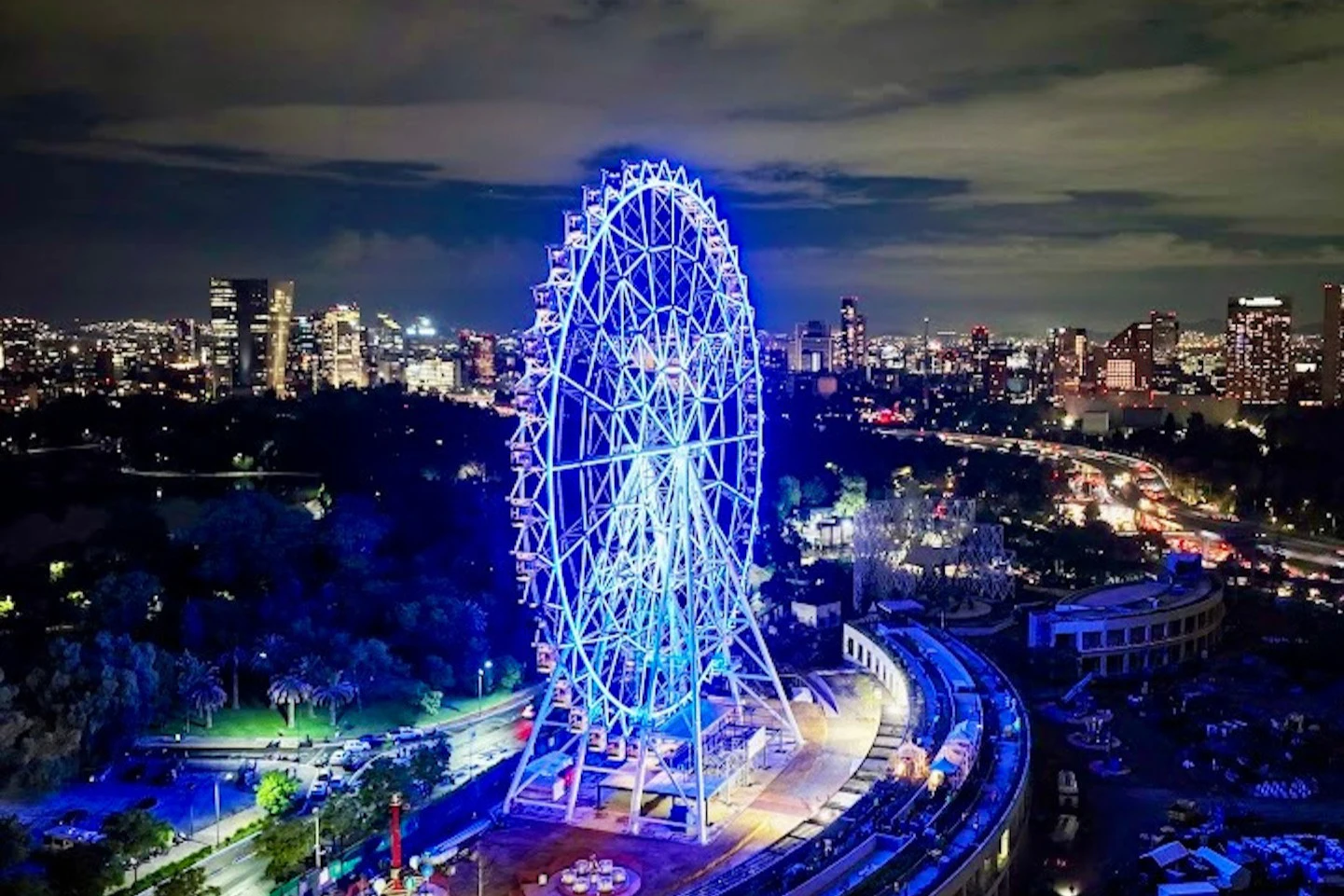 Aztlán Feria de Chapultepec: Flight Through the World Ride + Unlimited Tacos