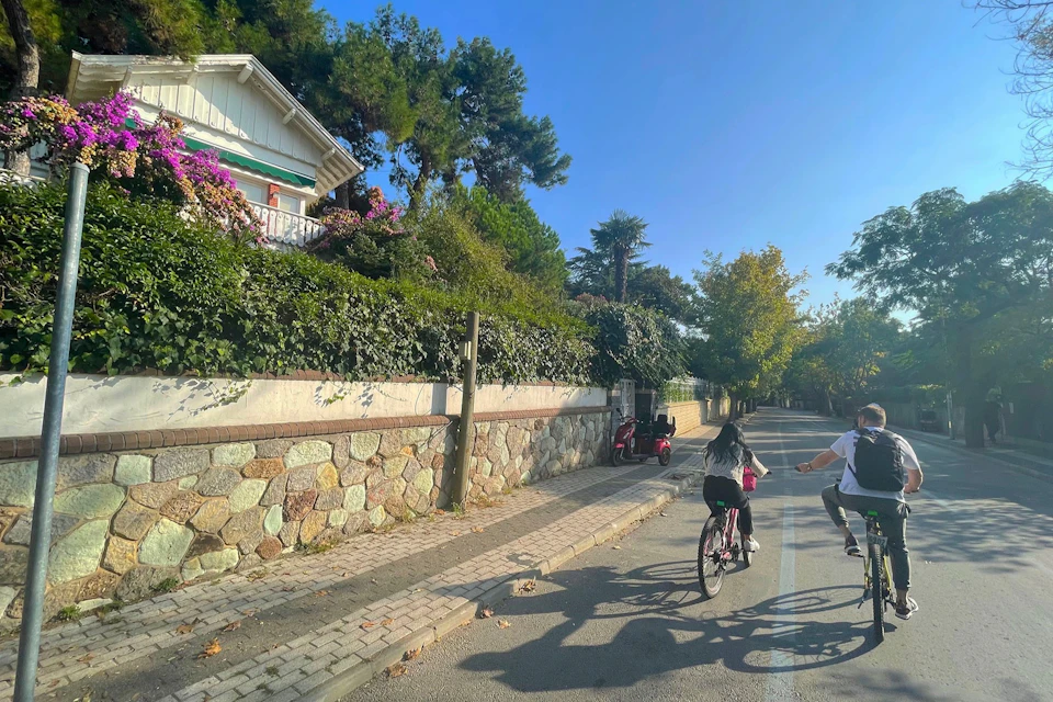 Biking on the Princes' Islands!