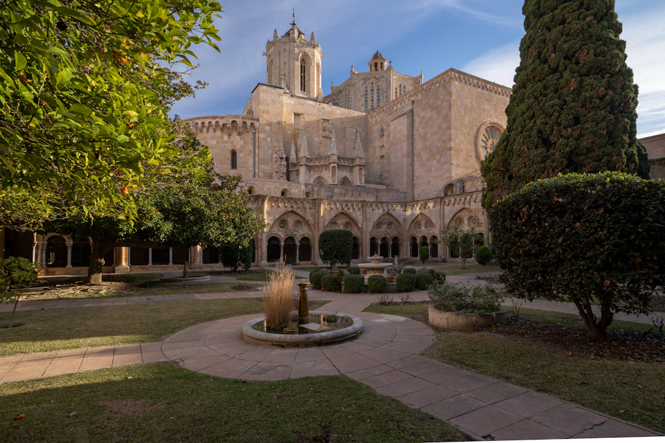 Cloister garden