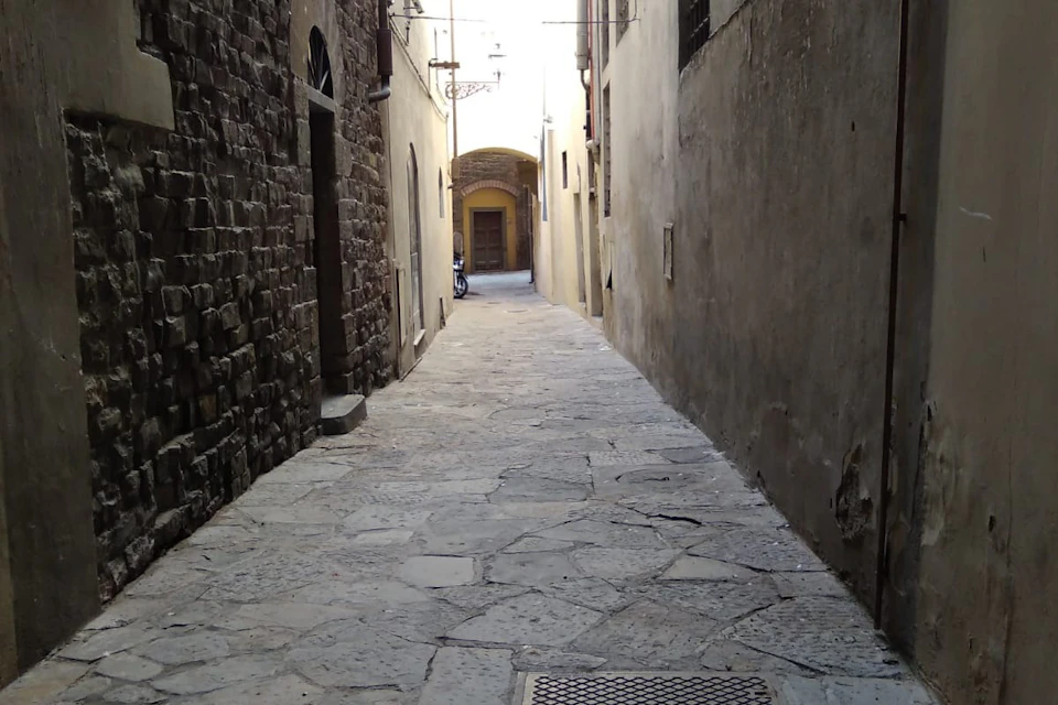 Hole's Alley