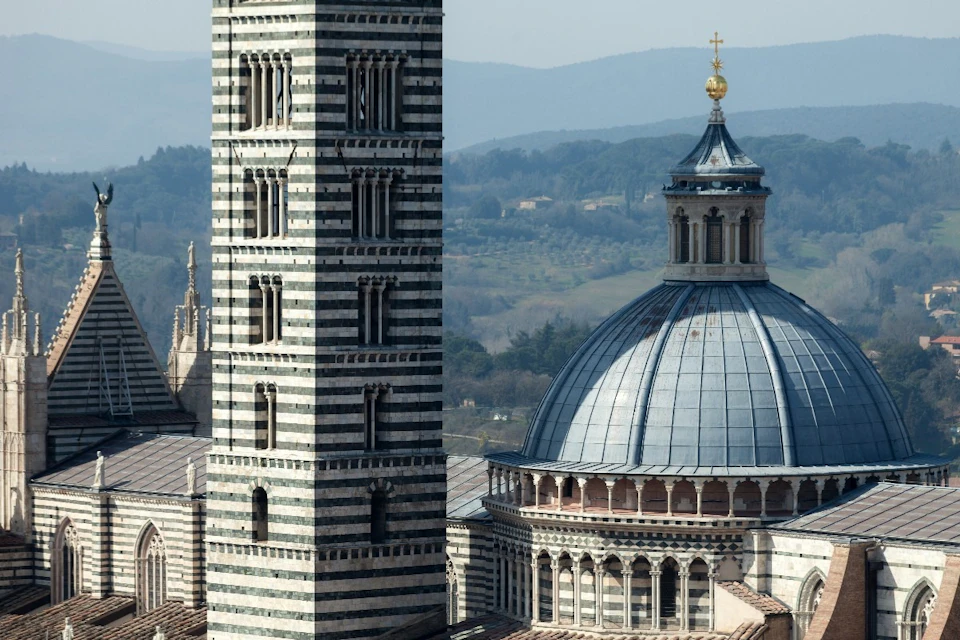 The amazing cupola grande with the bell tower, with 6 floors and 6 different bells made between 1149 and 1859