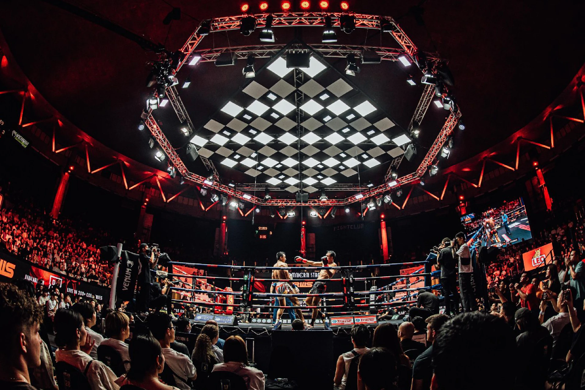 Muay Thai Boxing at Rajadamnern