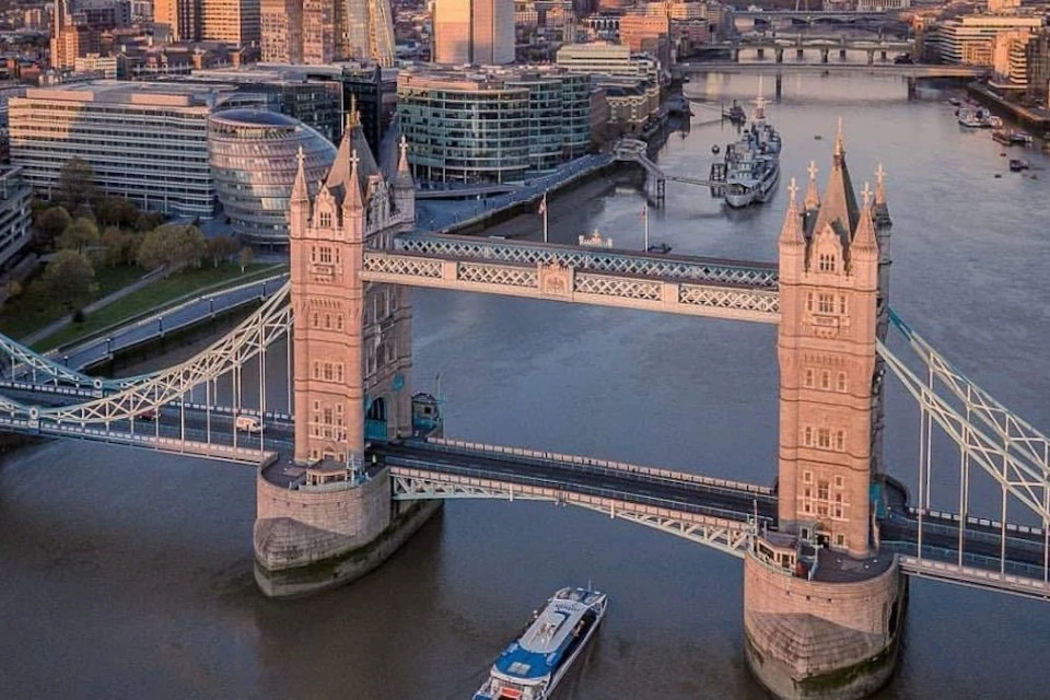 Tower Bridge