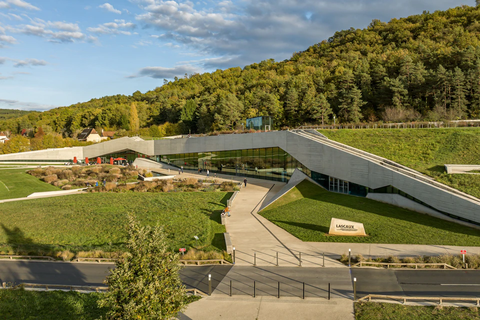 Lascaux IV