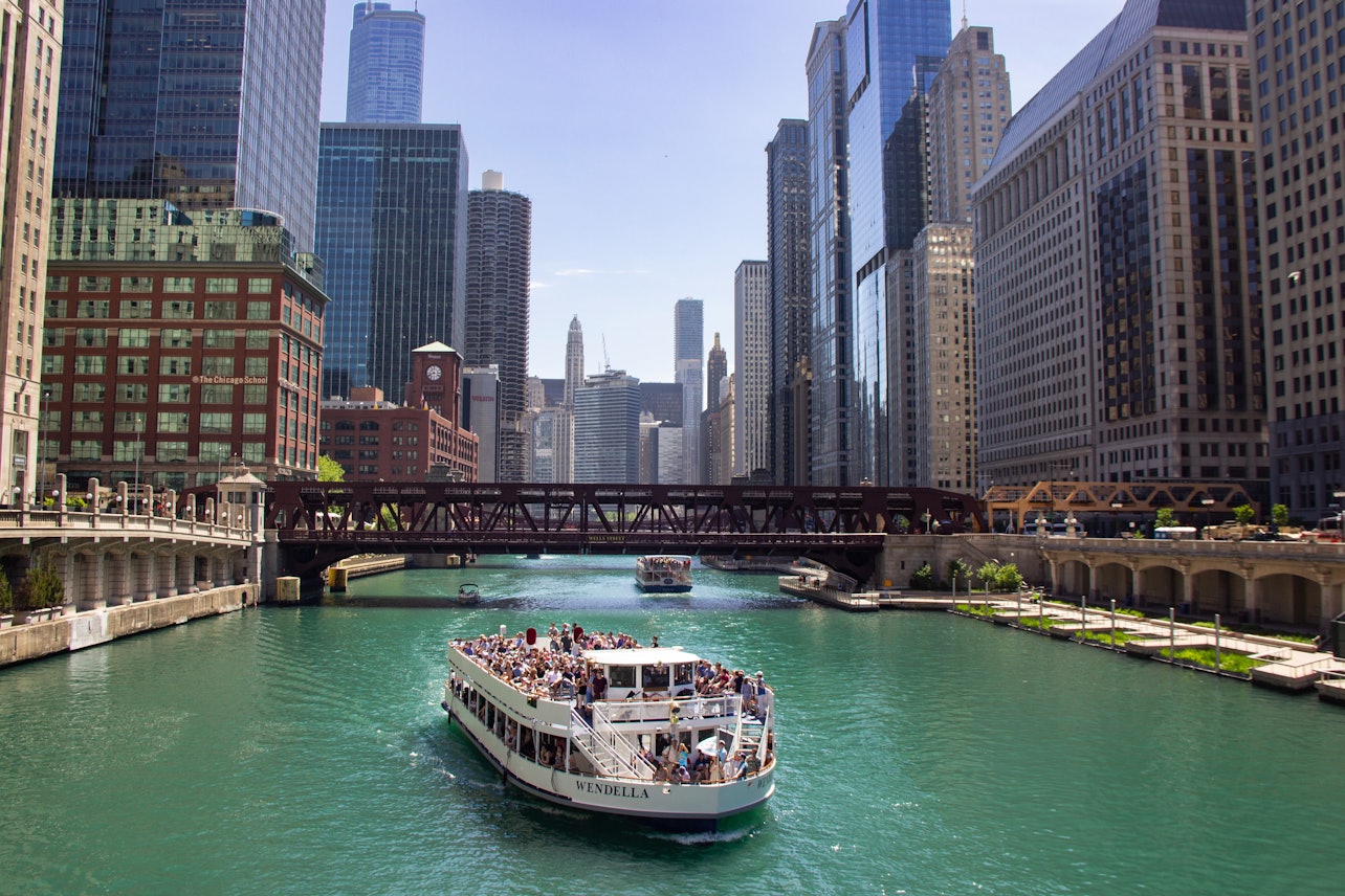 Chicago: tour dell'architettura fluviale di 90 minuti - Alloggi in Chicago