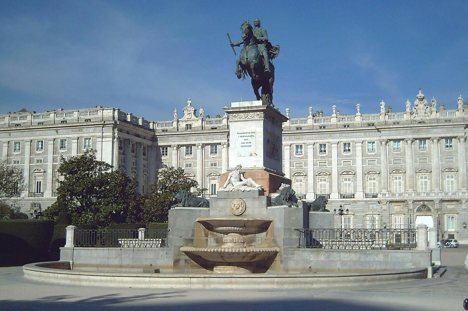Monumento a Felipe IV