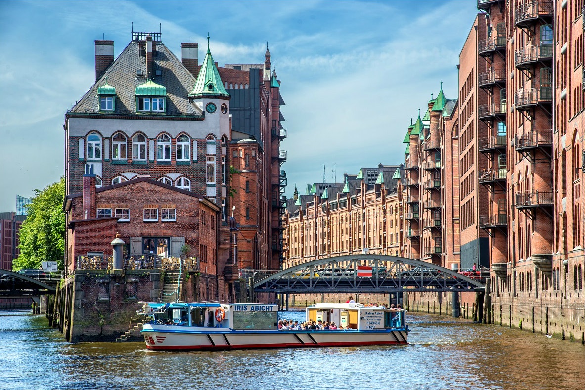 Hamburg: 2-Hour Harbor Cruise
