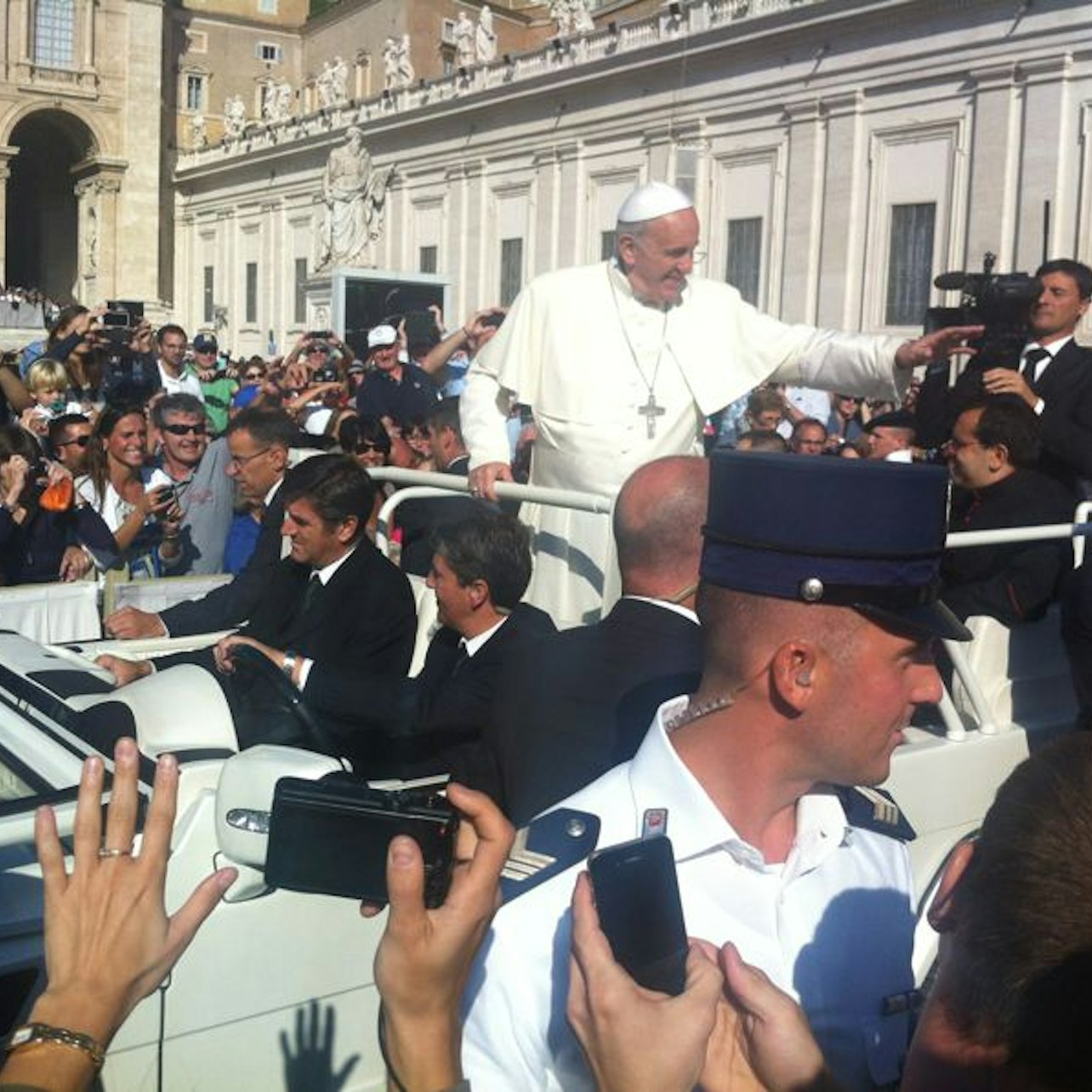 Audiência Papal e Basílica de São Pedro: Visita Guiada - Acomodações em Roma
