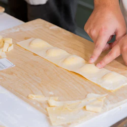 Rome: Ravioli, Fettuccine, and Tiramisu Cooking Class 4