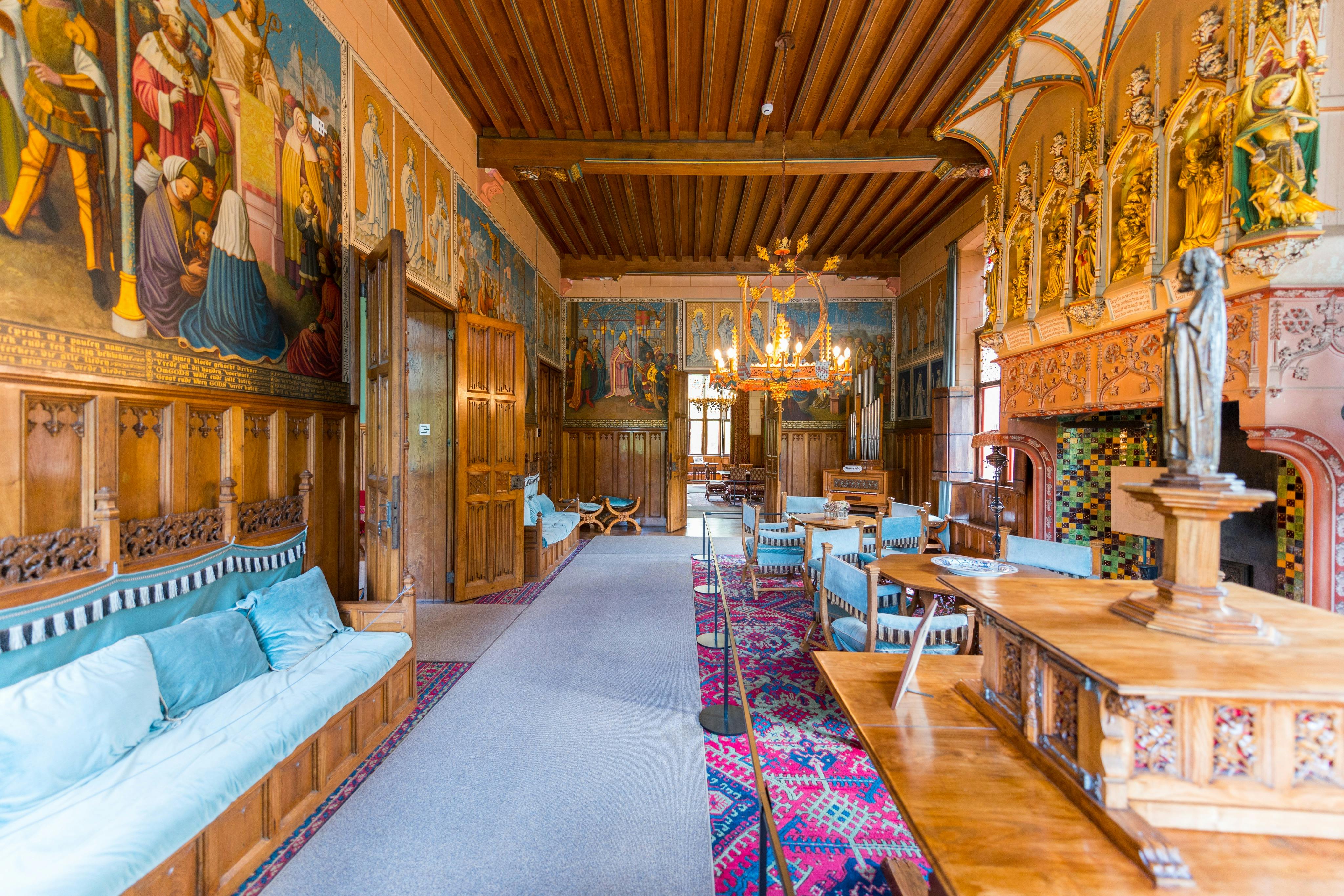 The Blue Salon, the women's room.