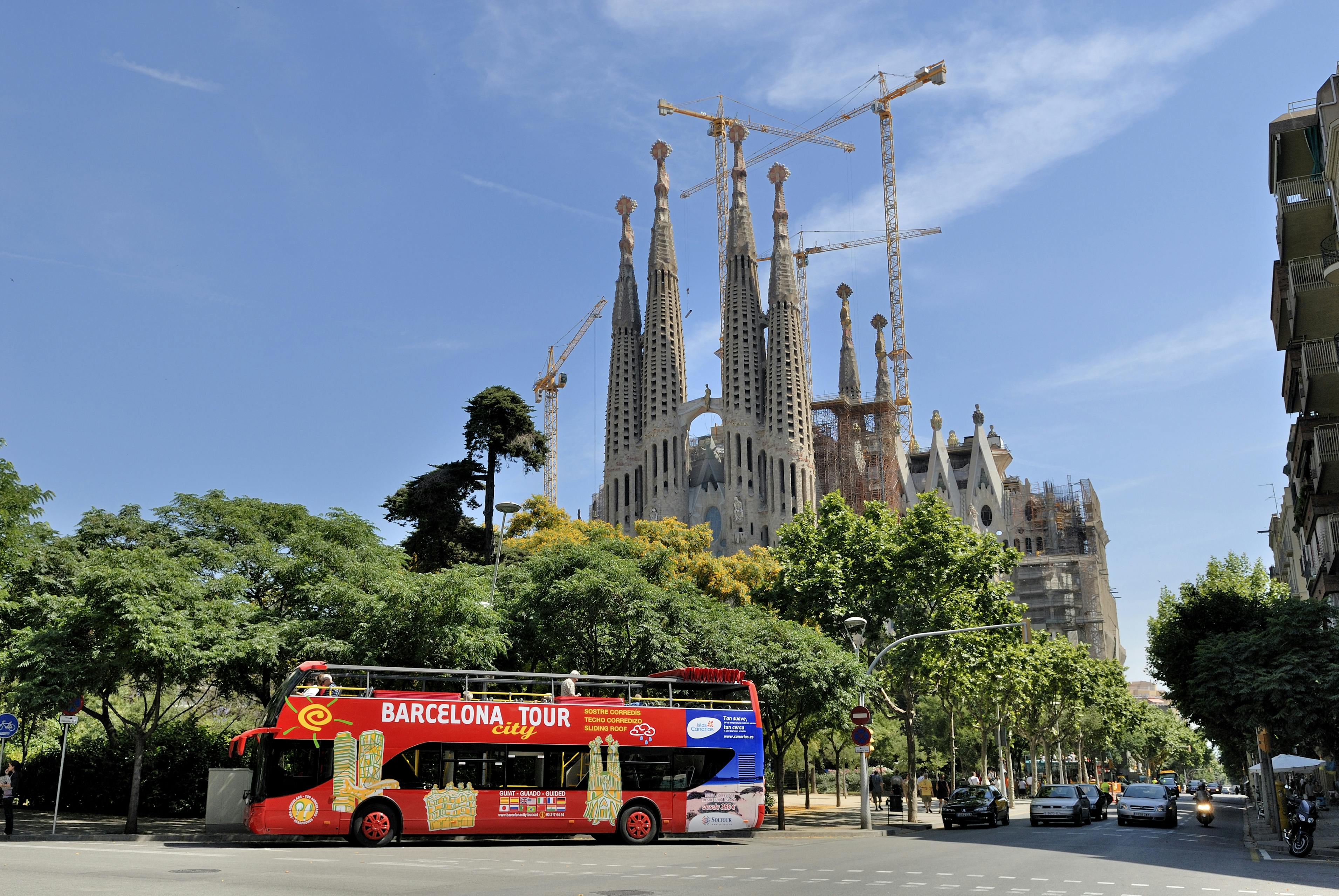 City Tour Barcelona - Hop-on Hop-off Around The City