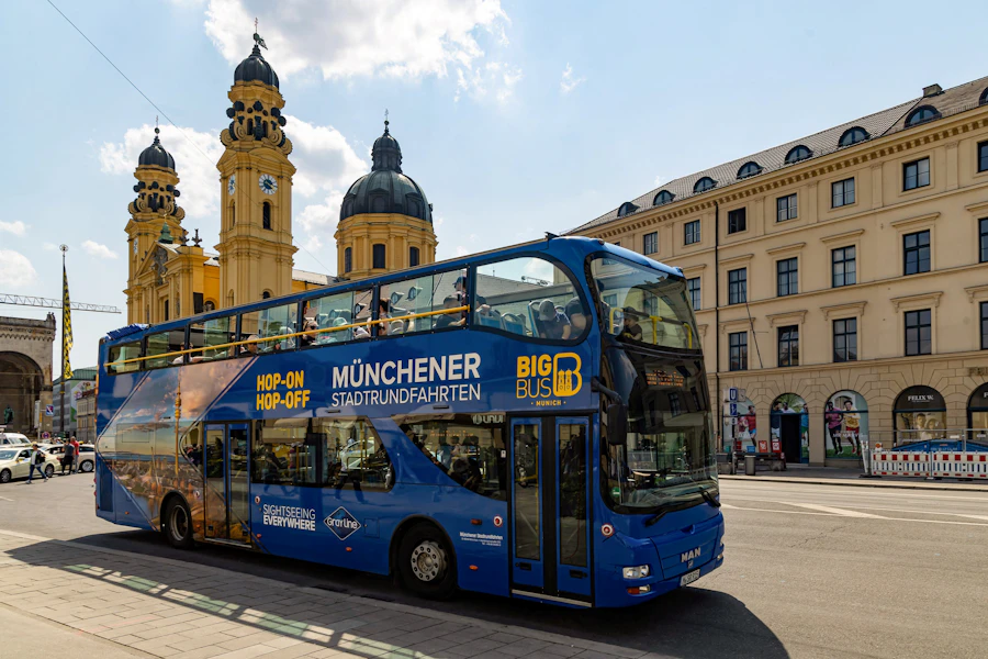 Hop-On Hop-Off-sightseeing med Big Bus i München